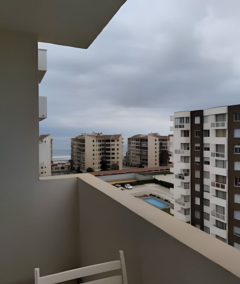 Depto. Piso 9 en Pacífico II