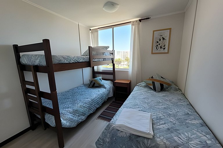 Depto. piso 5 en Cond. Pacífico 2800