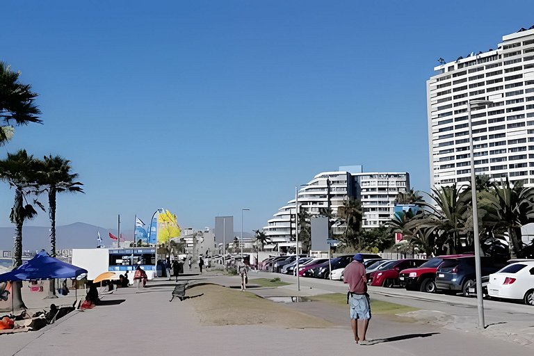 Cómodo Departamento a Pasos de la Playa y Casino