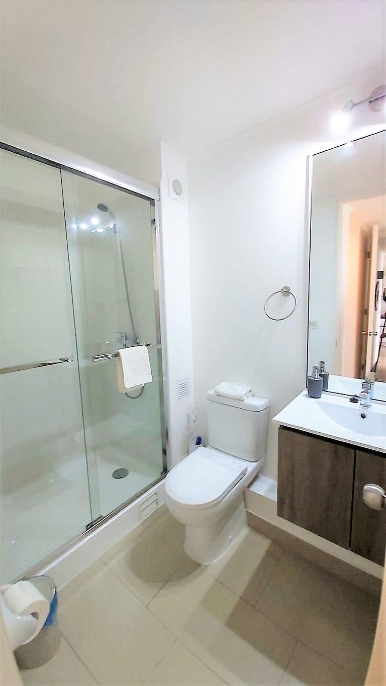 Venta depto . piso 5 en Cond. Pacífico 2800